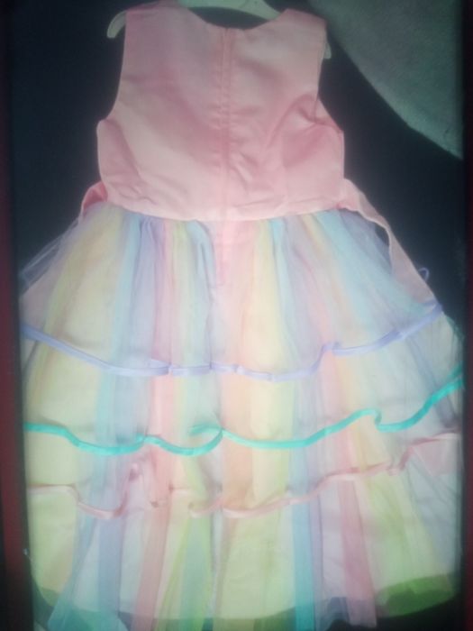 Детска официална дълга рокля 4-5г.