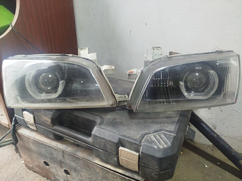 Карина е фара би лёд орнатылган