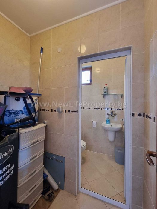 Двуетажна къща с басейн в п. Горица, об. Бургас