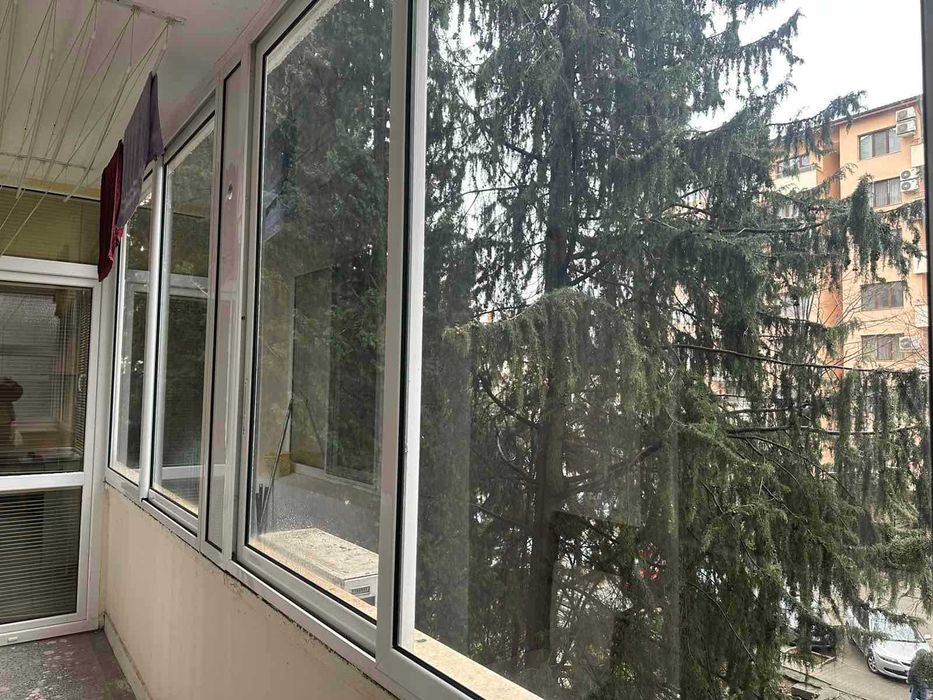 Напълно обзаведен апартамент под наем