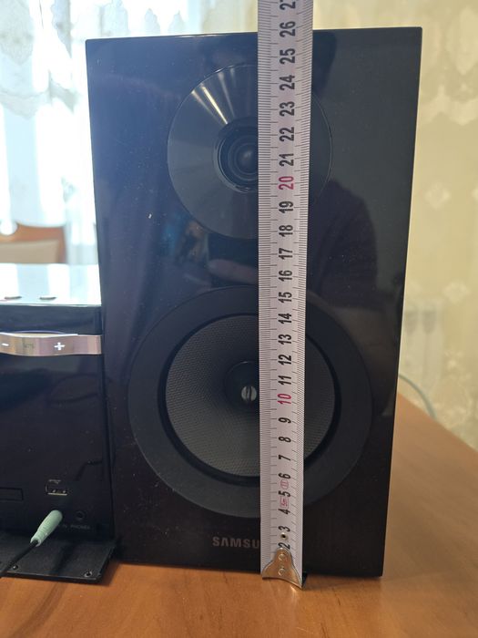 Мини музыкальный центр Samsung с блютуз