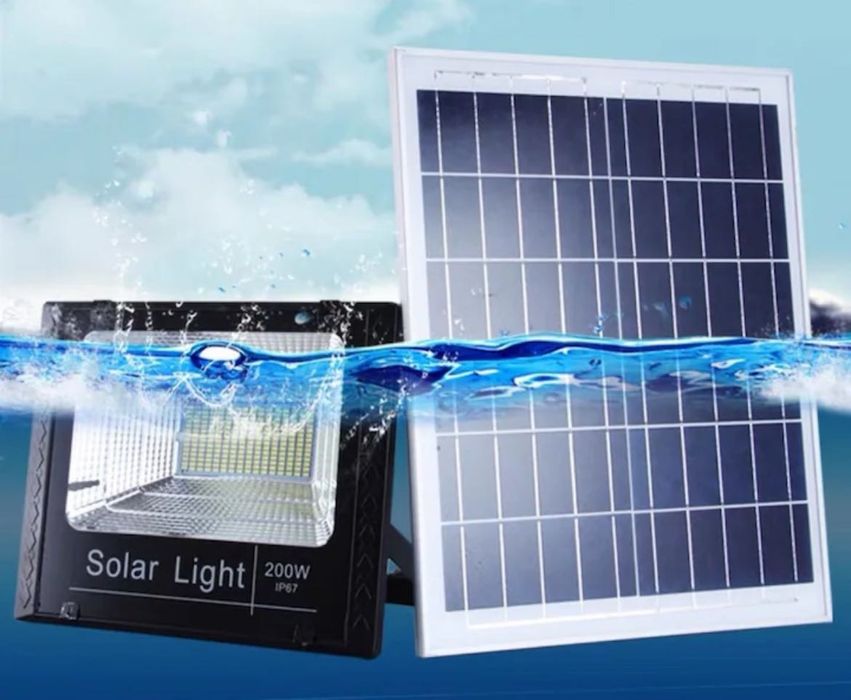 Proiector LED solar cu panou solar – IP67