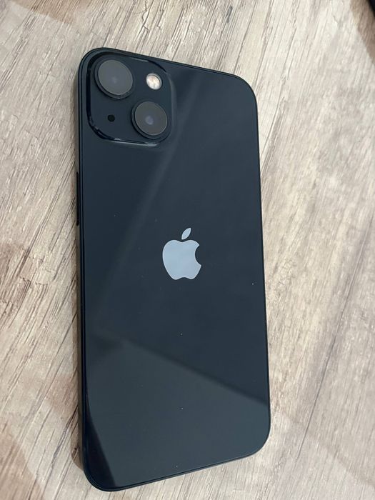 IPhone 13 в отличном состояние