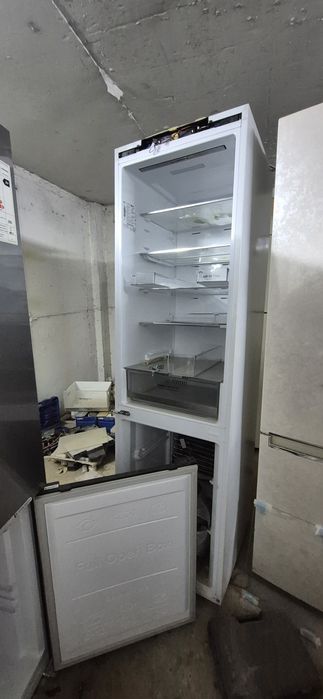 Продам дверь  ящик плата вентилятор на разбор  поштучно