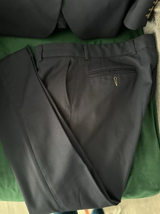 Costum barbati marimea 46 - model slim