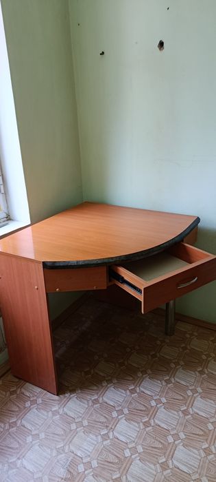 Парта стол письменный