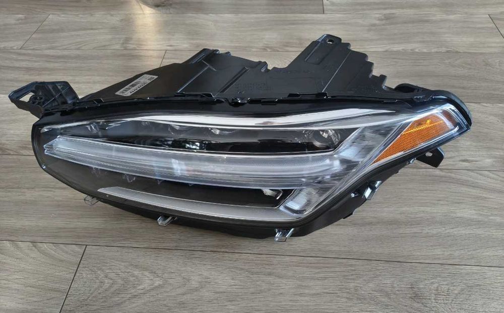 Фар Volvo XC90 Mid Led USA/ Kanada