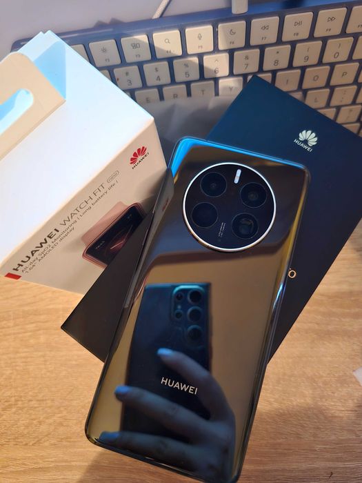 Huawei Mate 50 Pro 256 GB + Huawei Watch Fit