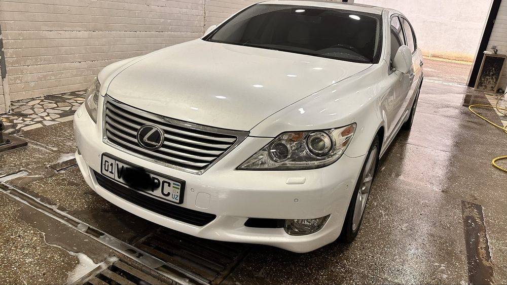 Lexus LS460L атаман