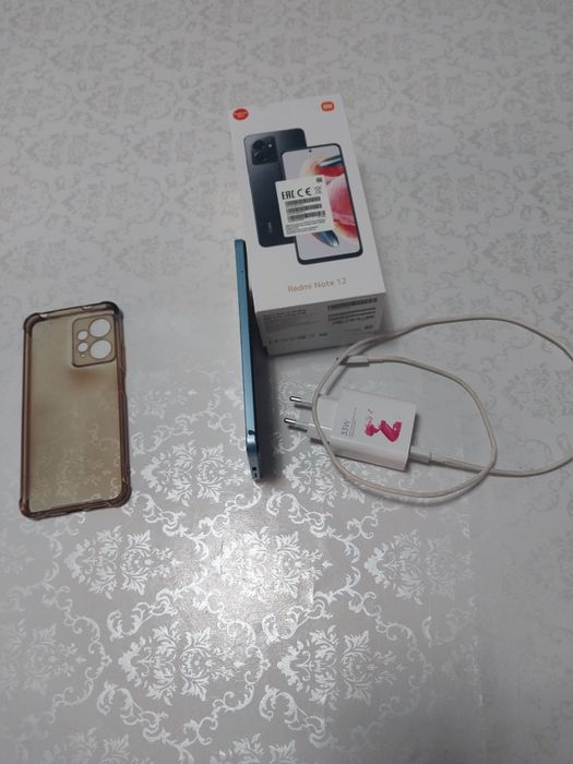 Смортфон Redmi note 12