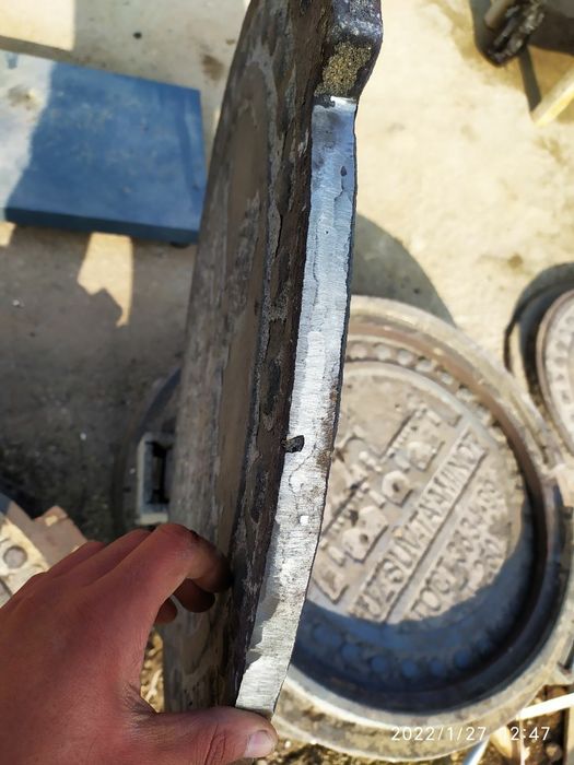 Чугуный люк. Чуян люклар