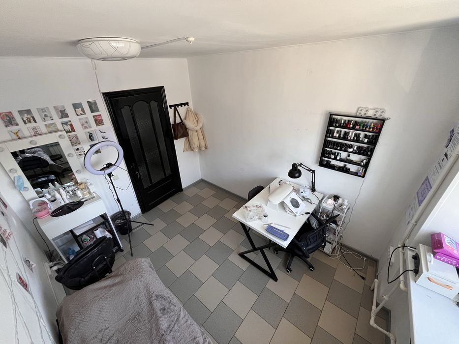 Сдам кабинет (половина!)