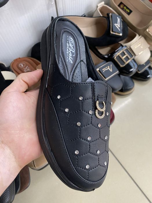 Kiym ayoq ayyollar kiymi siz uchun variantlat toplami