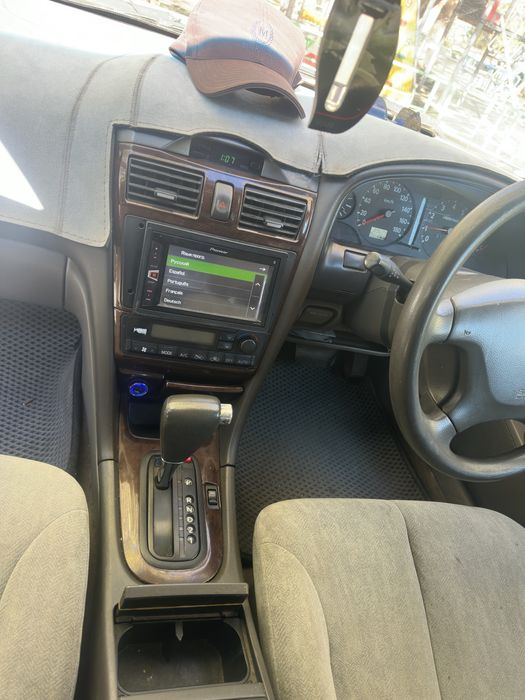 Nissan cefiro a33