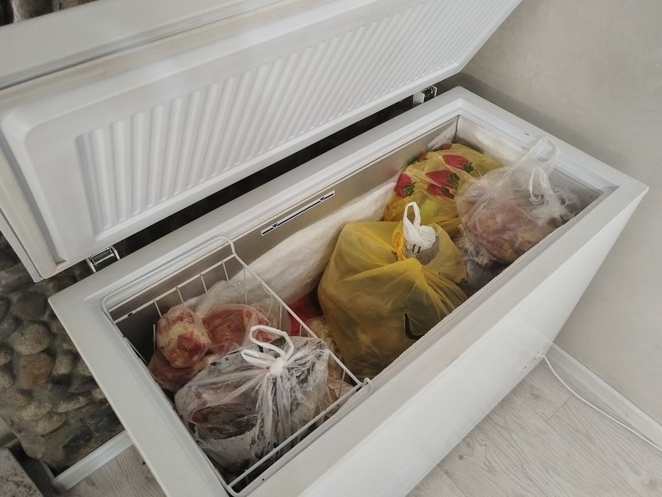 Морозильник Бирюса в отличном состоянии