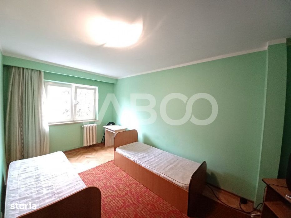 Apartament de vanzare 4 camere 75mp si 2 balcoane Mihai Viteazul Sibiu — fotografia 2