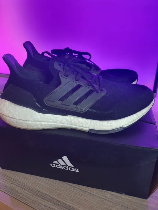 ADIDAS ULTRABOOST marime 41 și 1/3