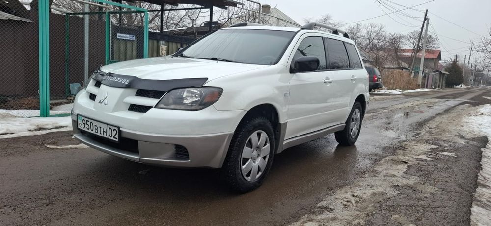 Mitsubishi outlander 2003