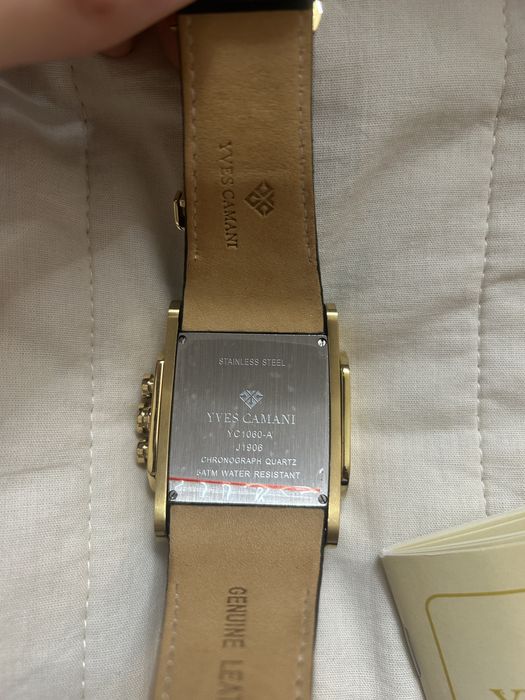 Часы Yves Camani YC1060