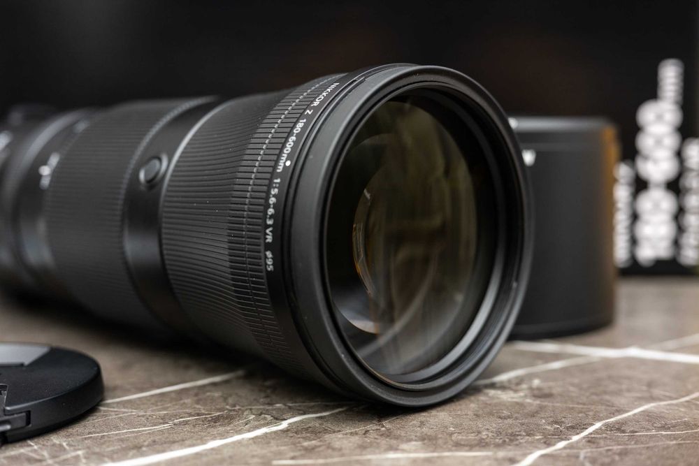 обектив Nikon NIKKOR Z 180-600mm f/5.6-6.3 VR