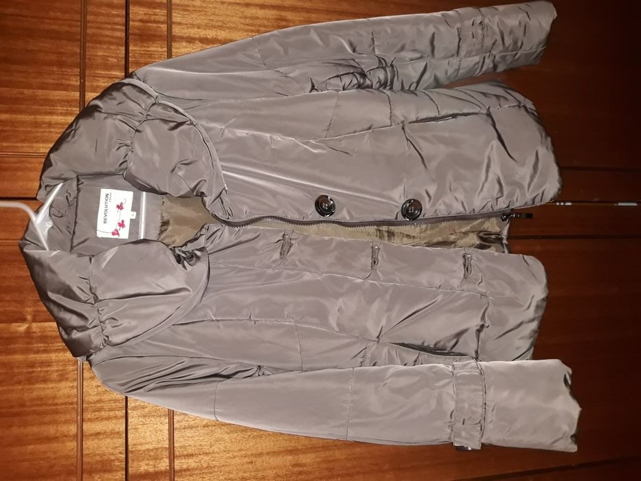 Кожено яке М размер, цена 100лв,зимни якета М размер цена 20лв