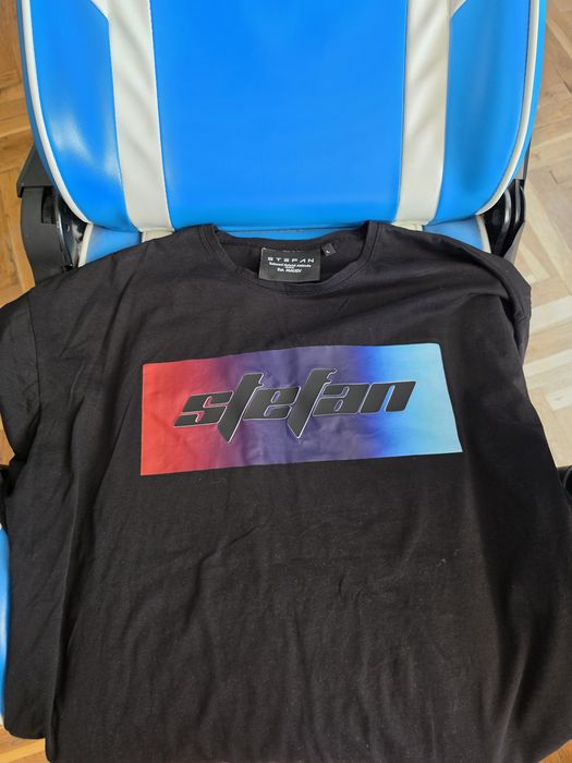 Stefan Logo Shirt Size: L