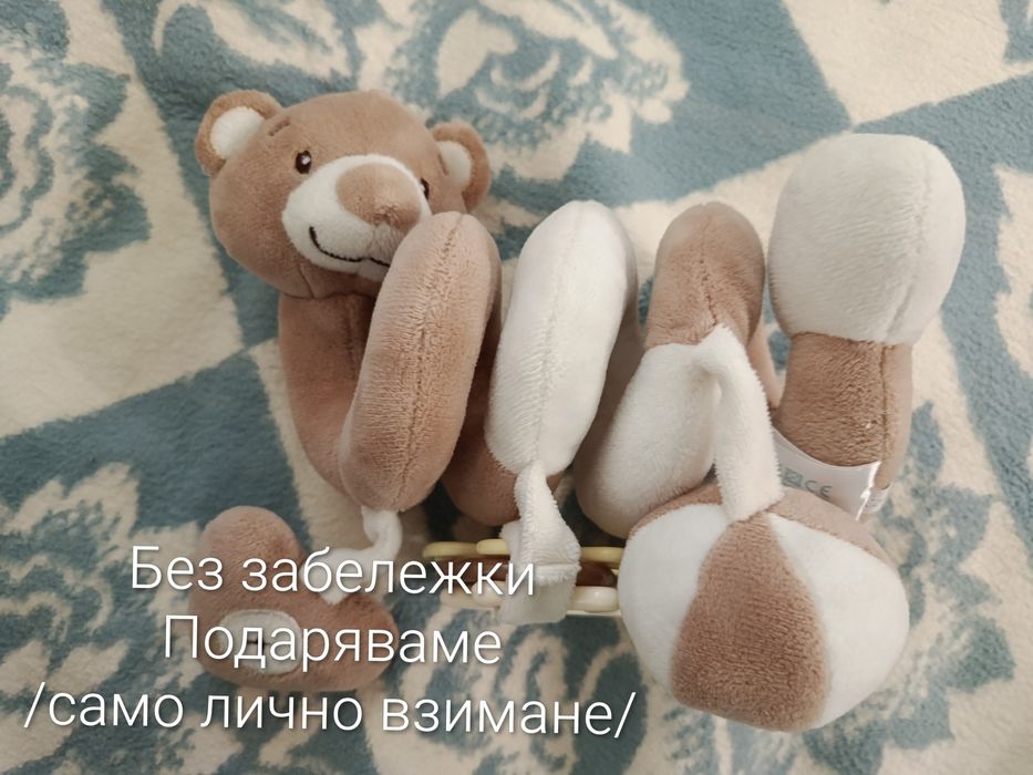 Образователни играчки за най-малките бебета