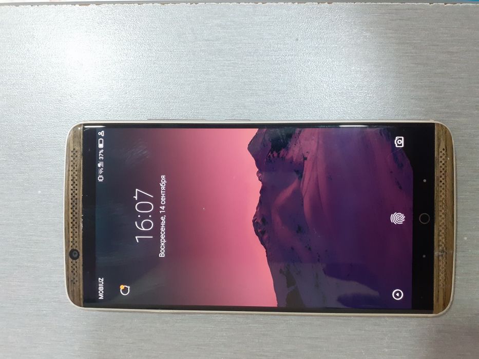 ZTE axon7 a2017 6/128