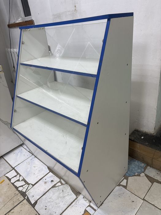 Витрина для магазинов и кафе