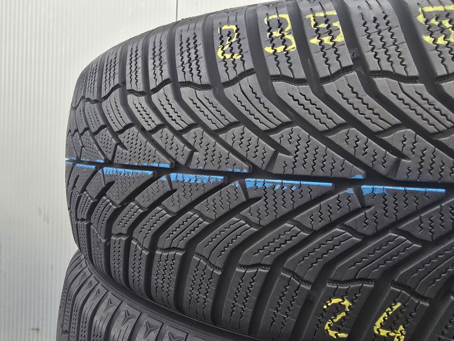 235 55 19 kumho m+s