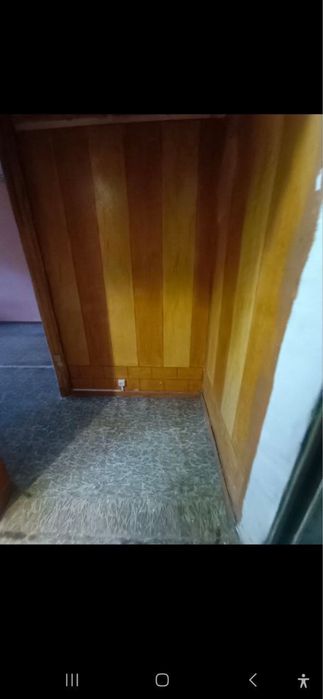 1 комнатная на 2 этаже в 1 микрорайоне