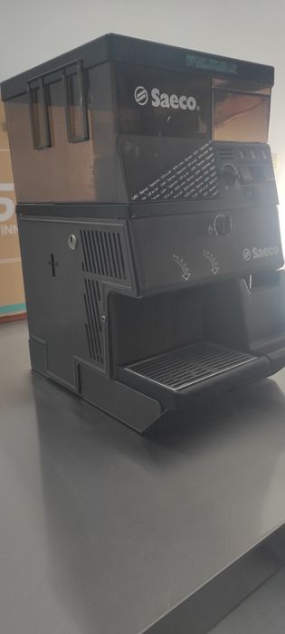 Кафе автомат Saeco