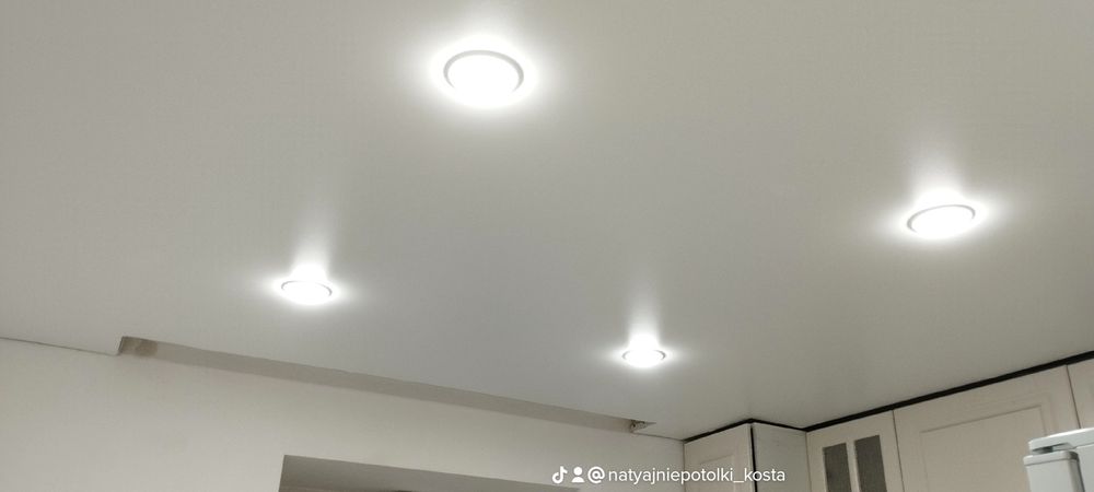 Натяжные потолки