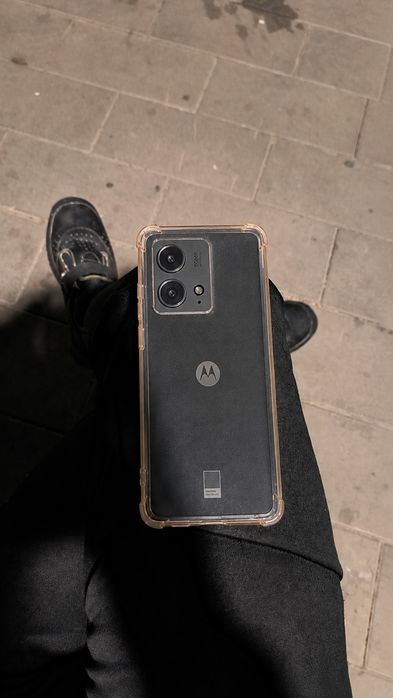 Срочно продам Motorolla 40 edge neo