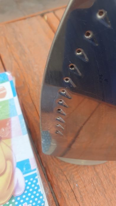 Продам утюги б/у