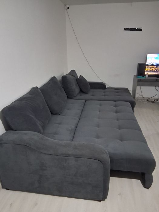 Vând canapea ca noua dimensiune 350/190