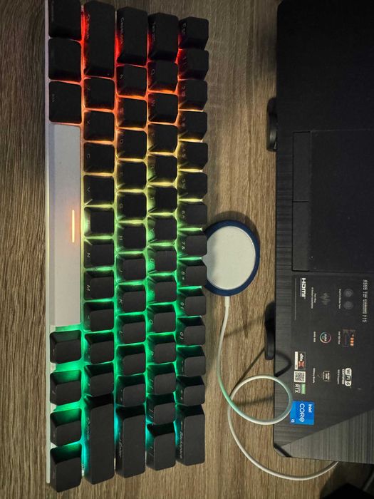 MotospeedCK62 tastatură mecanică , Bluetooth, SH, funcționează perfect