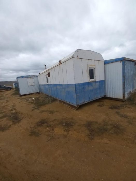 Продам 2 контейнера