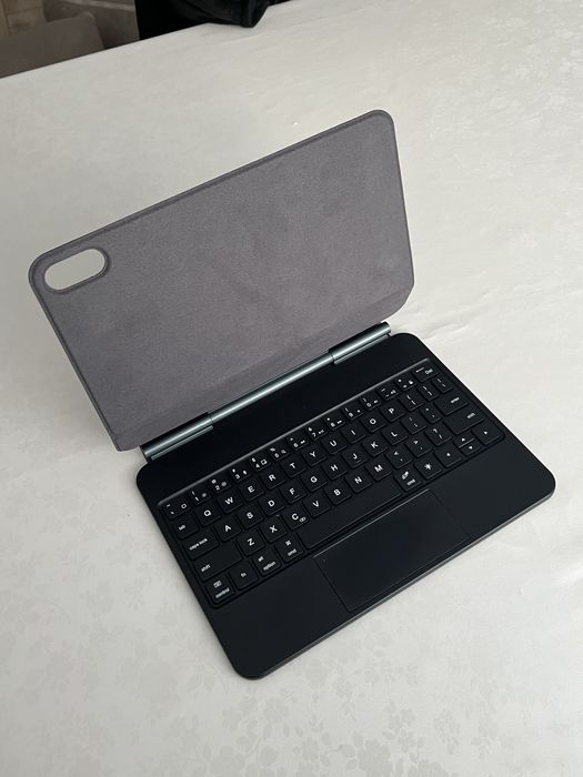 Клавиатура для iPad + Pencil