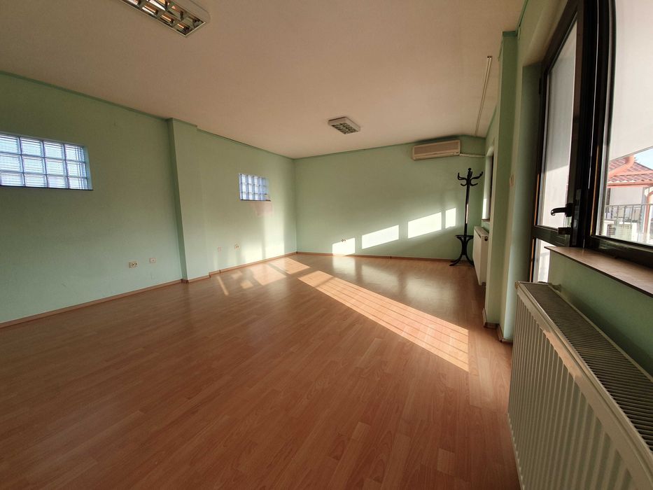 PROPRIETAR  30 mp - Dorobantilor 514