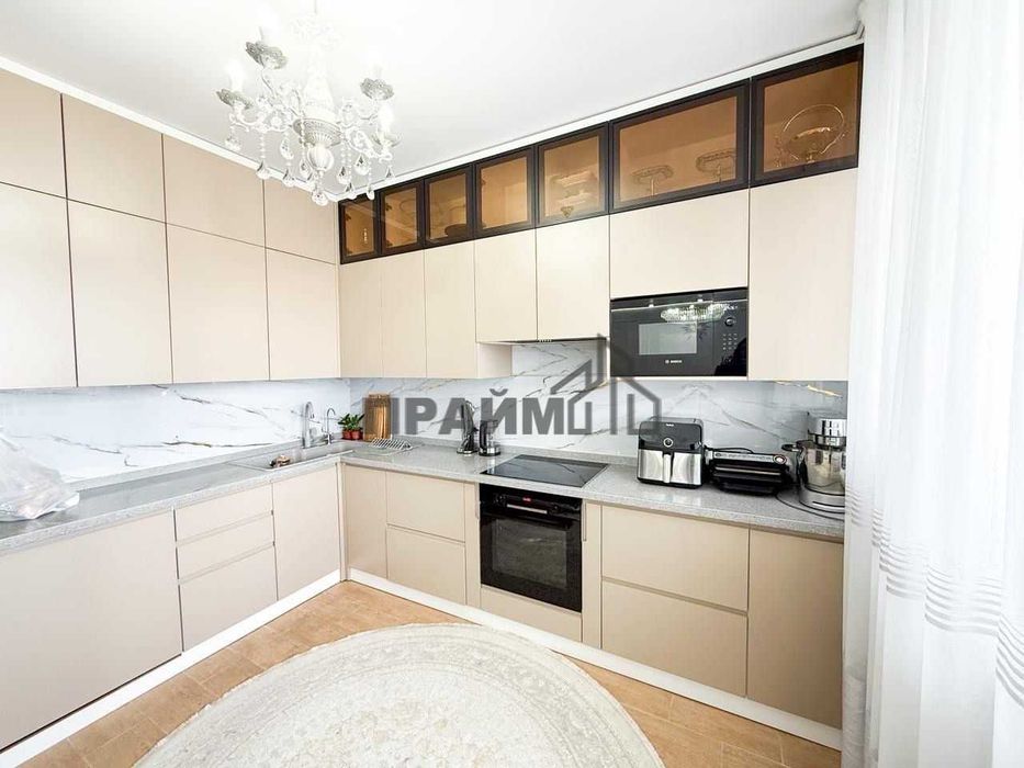 ПРОДАМ 4Х ком Каратал (Виолетта ПРАЙМ)