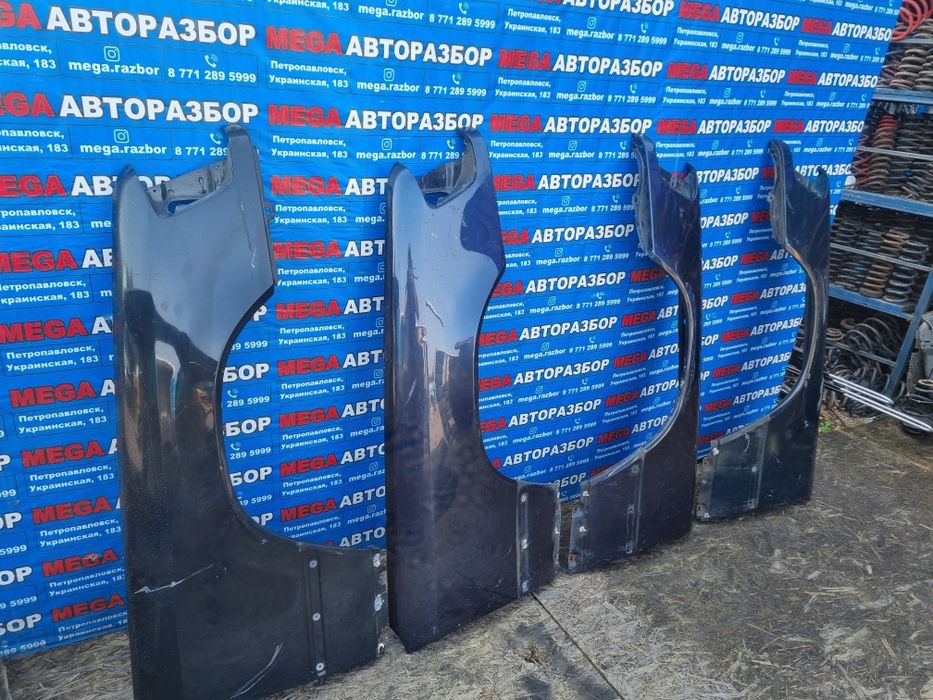 Крыло на Mercedes w124.