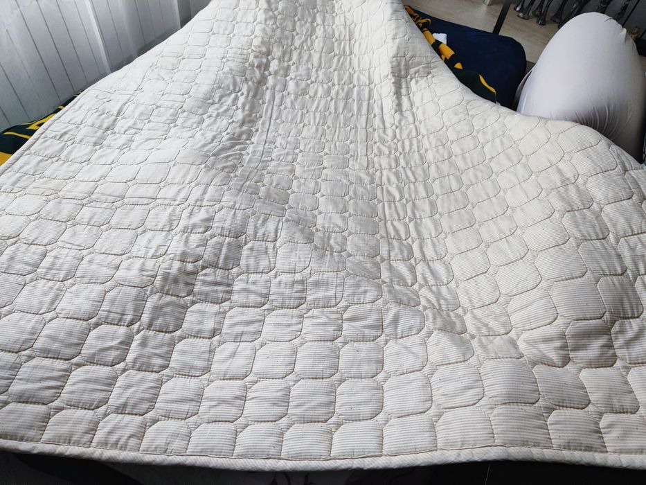 Продам подматрасник