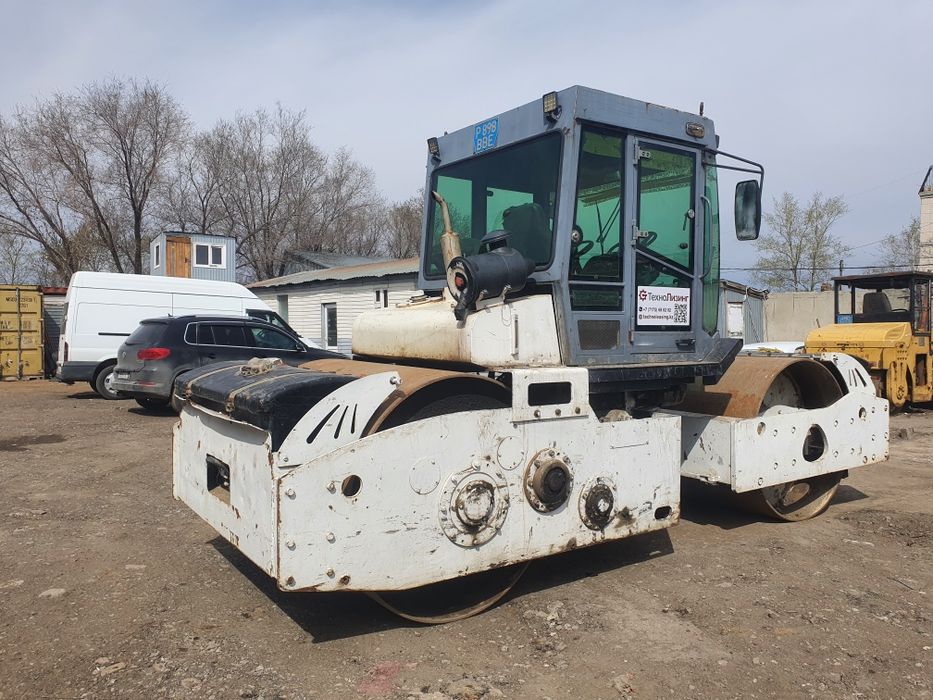 Продам Каток вибрационный двухвальцовый