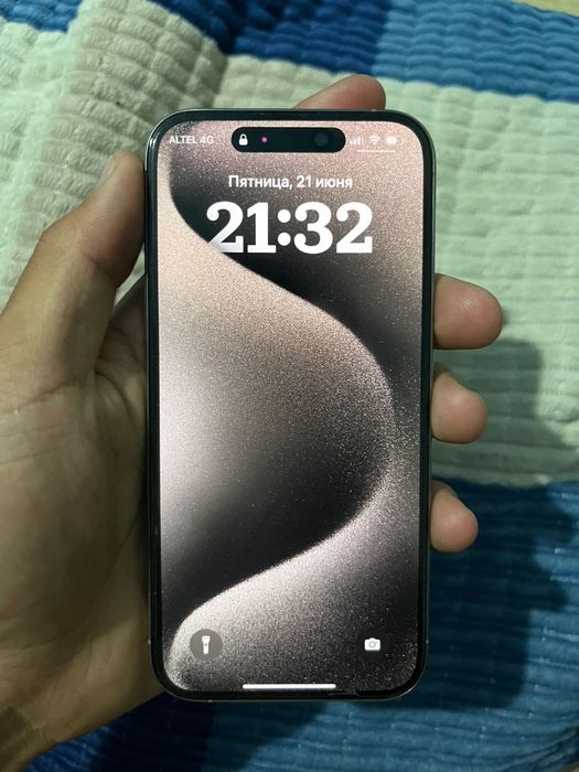 Продам айфон 15 про идеальном состояний