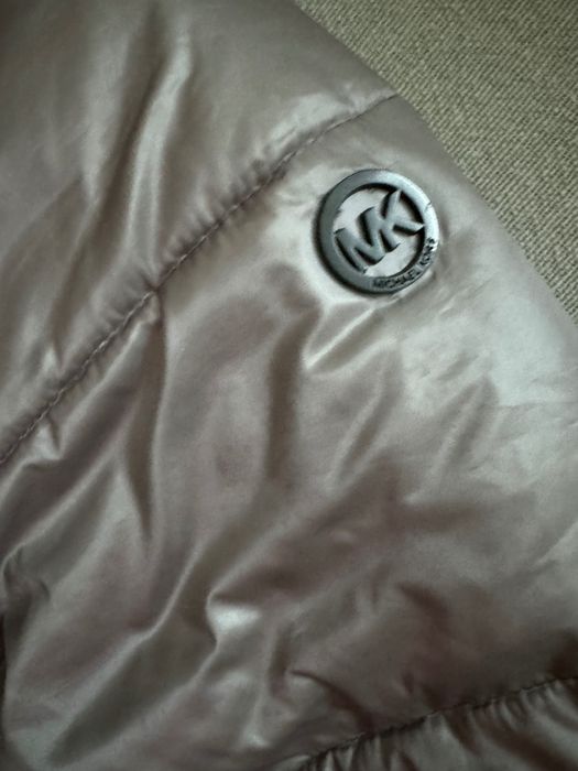 Сребърно яке Michael Kors