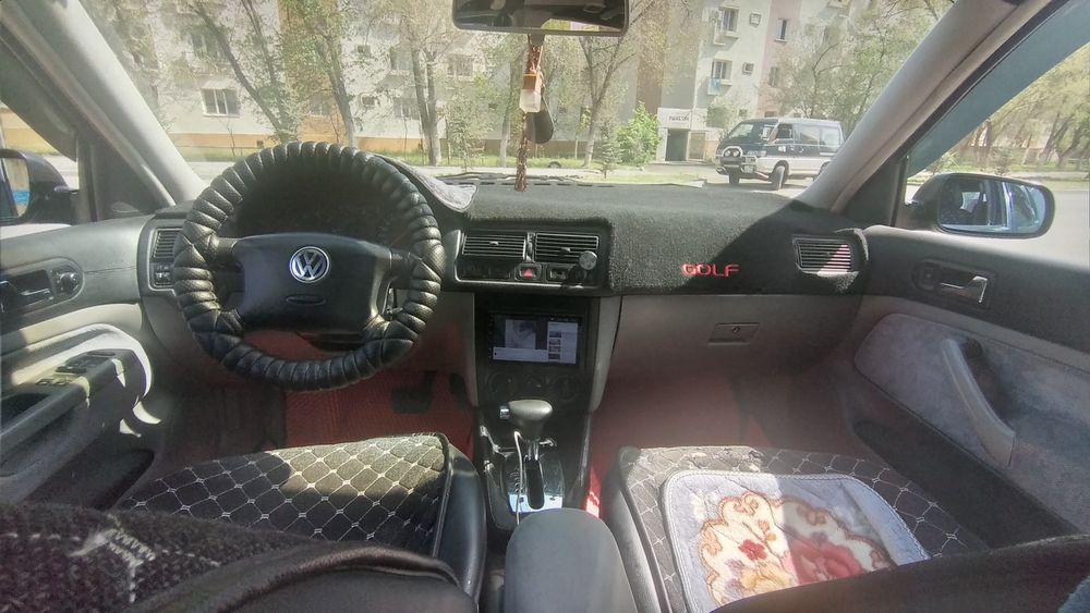 Машина Гольф 4 2002 года