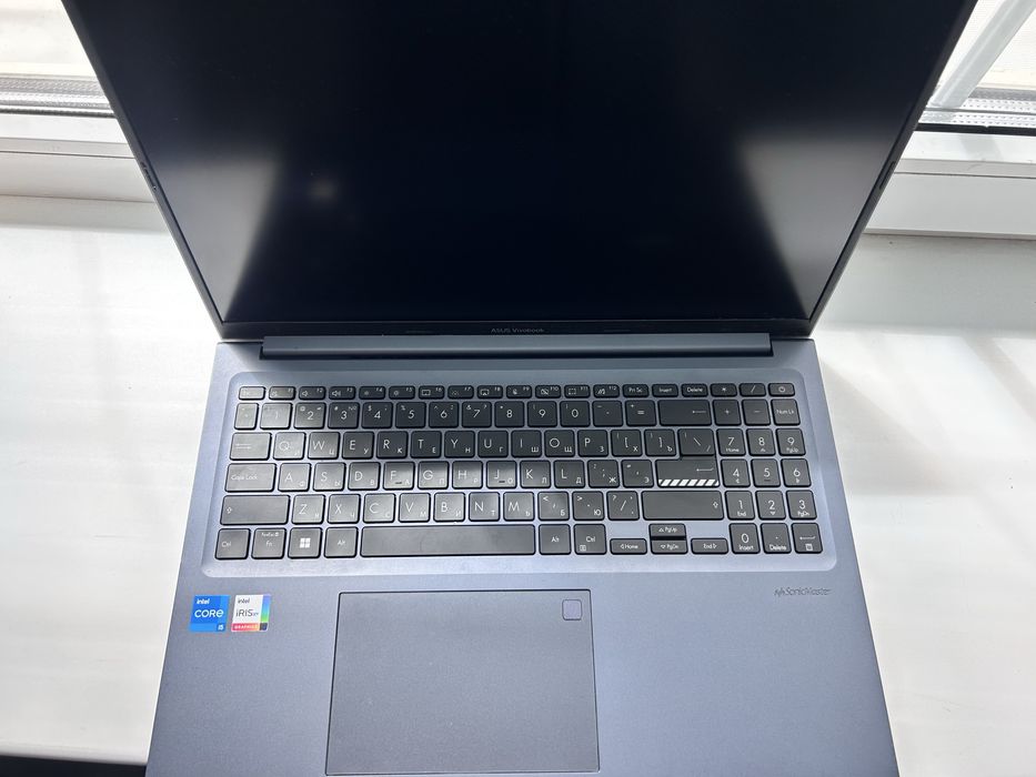 ASUS Vivobook 16 (X1603Z)