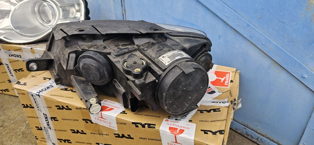 Фарове за Пасат Б6