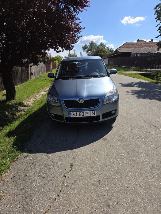 SKODA Fabia 2010 — imagine 5